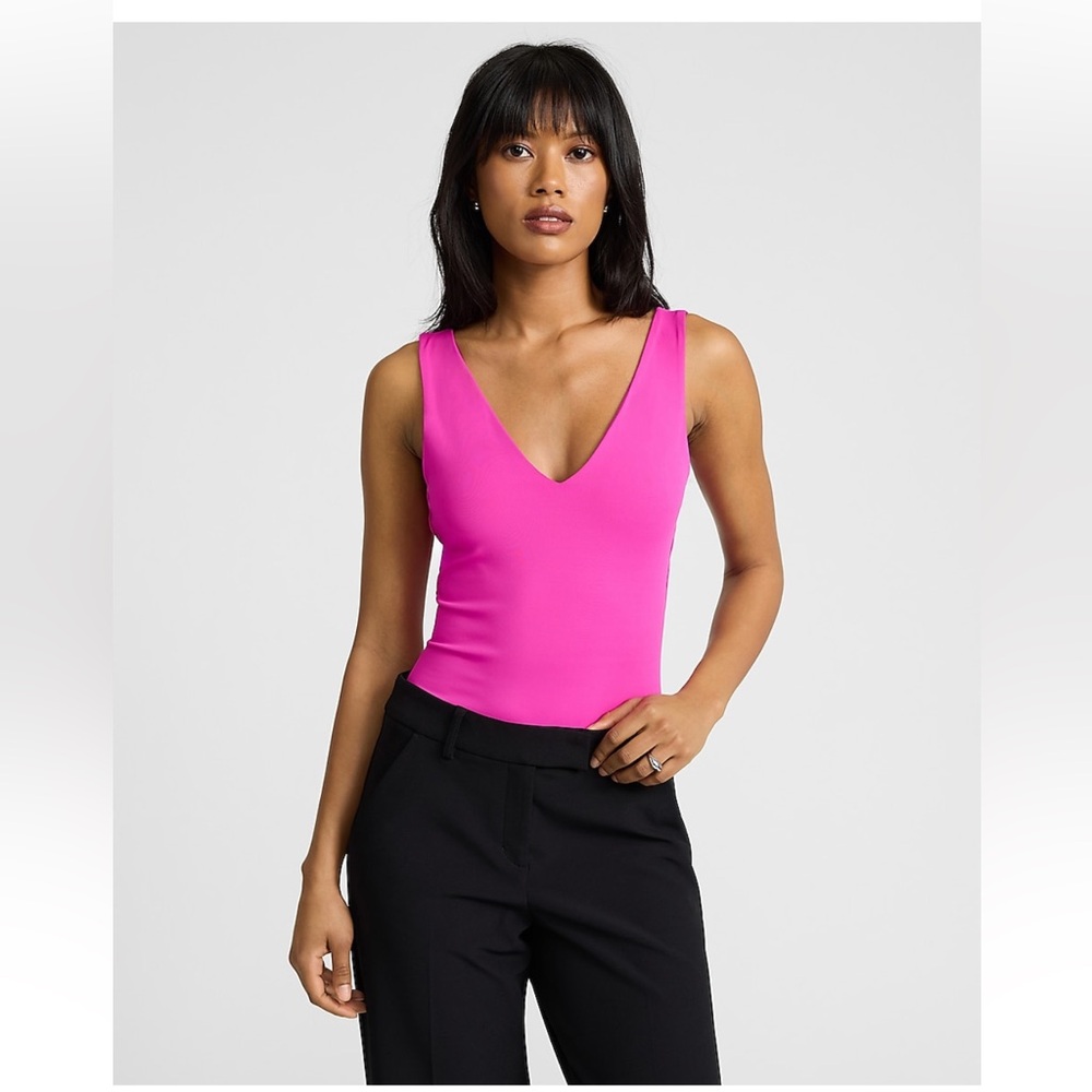 Express hot pink compression double V bodysuit, Small